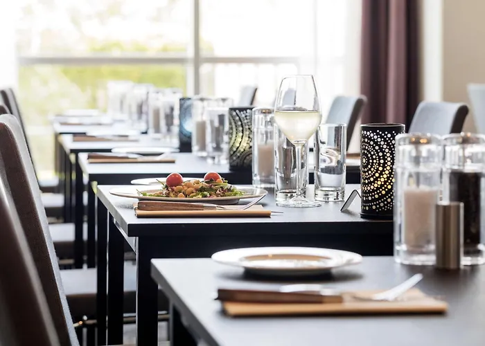 스캔딕 슬루스홀믄