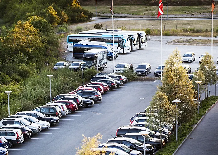 호텔 스캔딕 슬루스홀믄 4*